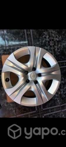 LlANTAS FIERRO ARO 17 Mas TAPA RUEDA