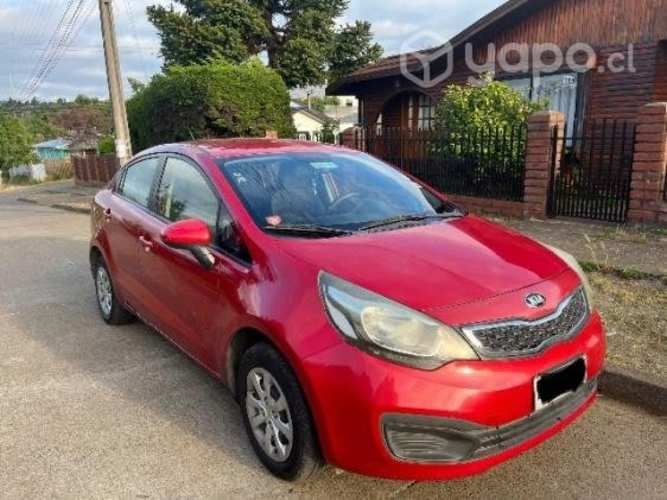 Kia rio 4 2012