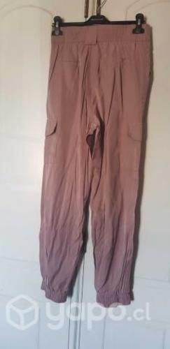 Pantalón rosado