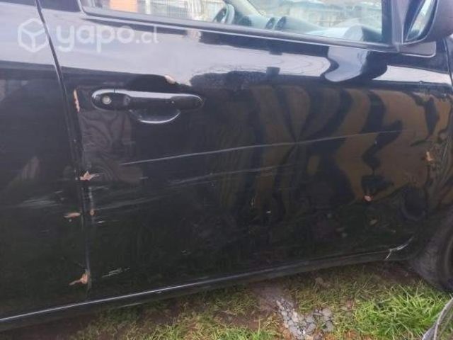 Nissan march km aprox