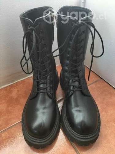 Botas negras de cuerina unisex