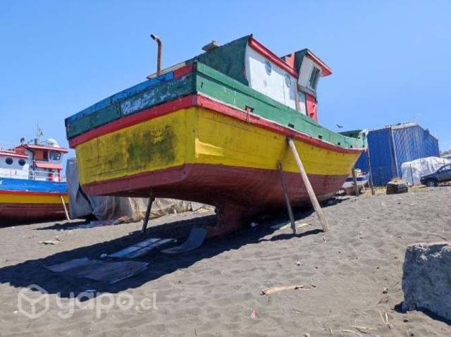 Vendo o permuto lancha