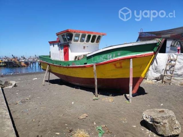 Vendo o permuto lancha