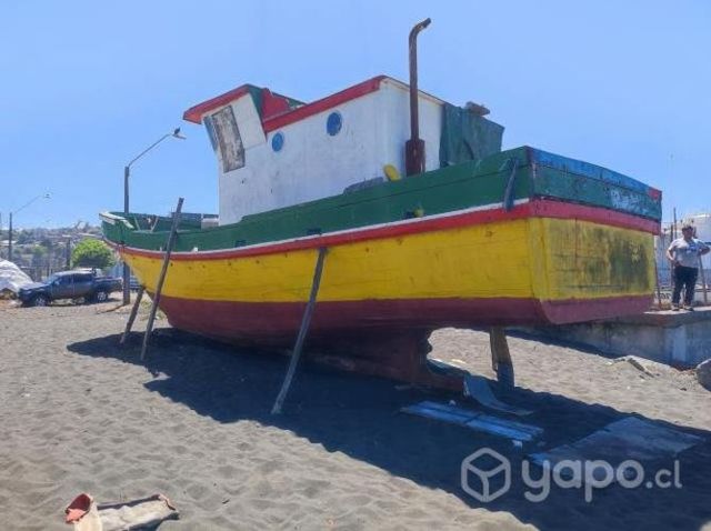 Vendo o permuto lancha