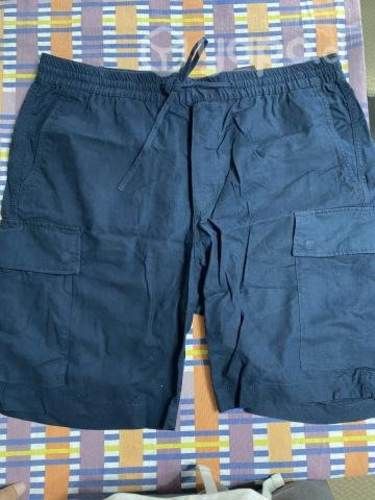 Short marca H&M Talla L Hombre