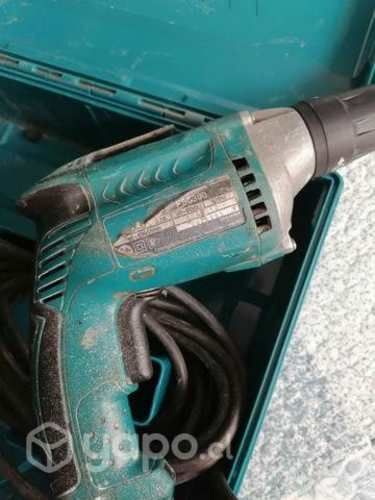 Taladro destornillador makita