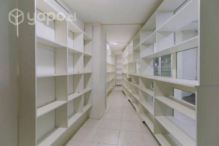 Enrique Olivares Peru Casa con Local La Florida