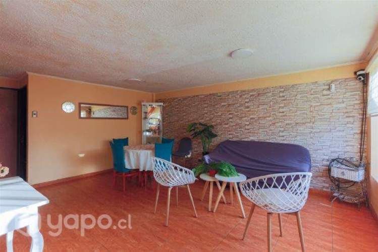 Enrique Olivares Peru Casa con Local La Florida