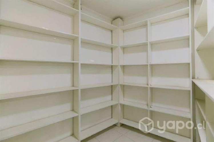 Enrique Olivares Peru Casa con Local La Florida