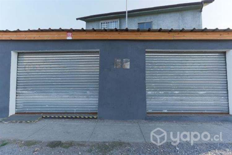 Enrique Olivares Peru Casa con Local La Florida