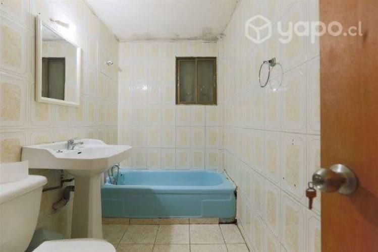 Enrique Olivares Peru Casa con Local La Florida