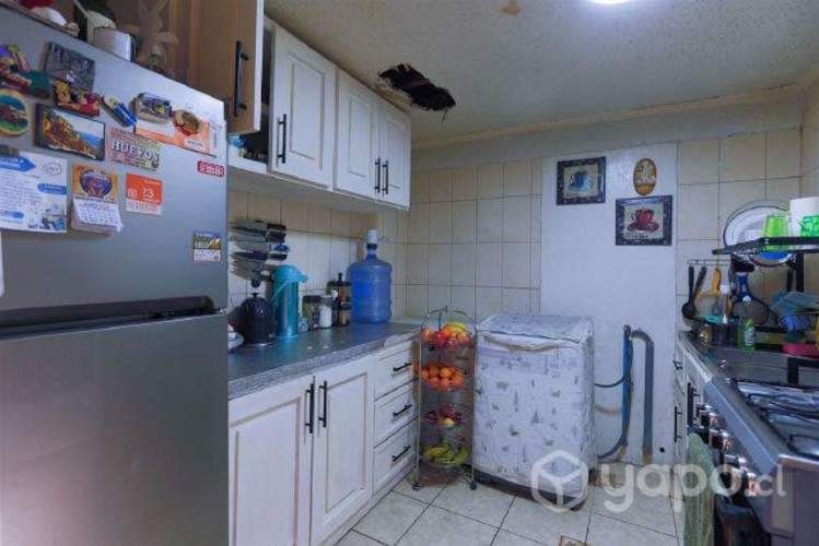 Enrique Olivares Peru Casa con Local La Florida