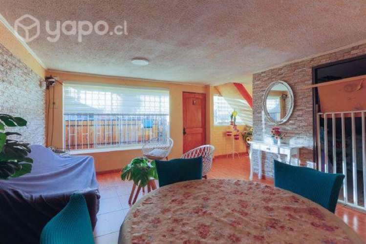 Enrique Olivares Peru Casa con Local La Florida