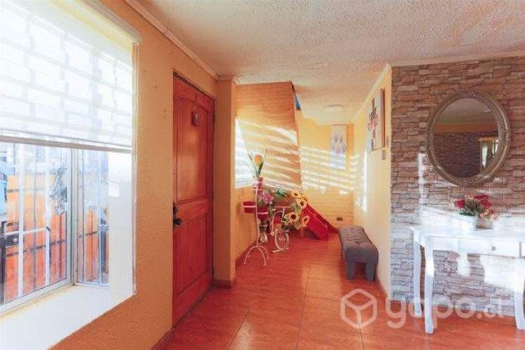 Enrique Olivares Peru Casa con Local La Florida