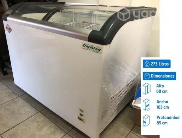 Congelador tapa vidrio curvo marca maigas