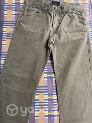Pantalones marca FEROUCH Talla 46