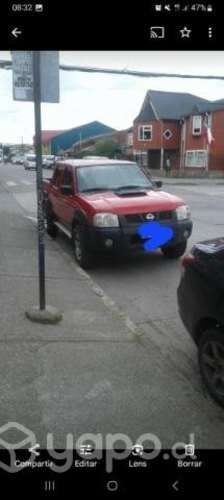 Vendo camioneta NISSAN TERRANO 2012