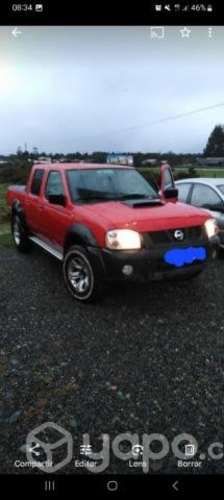 Vendo camioneta NISSAN TERRANO 2012