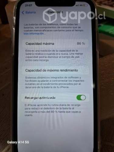 IPhone 11 64GB color lila