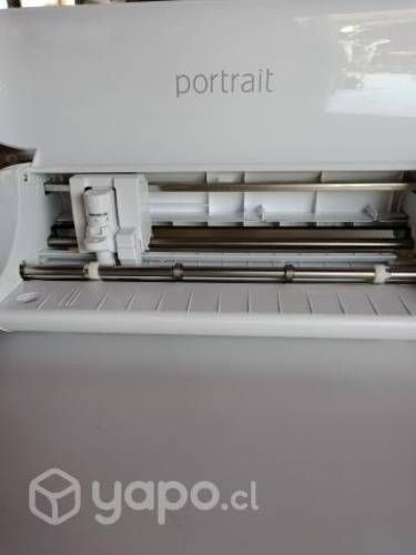 Silhouette Portrait 3