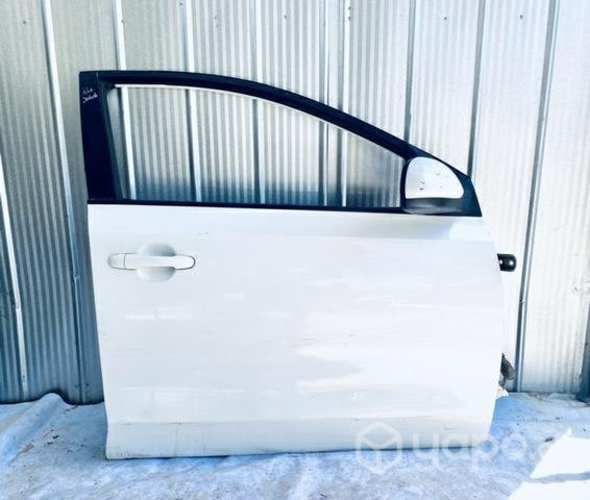 Puerta espejo kia soluto