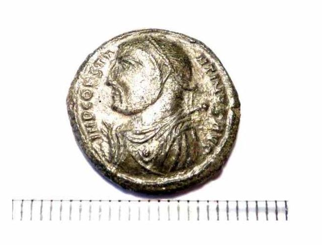 Moneda Romana Emperador Constantino I, 317-320 D.c