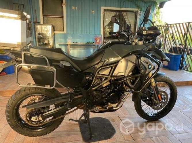 BMW 800 Adv 2018 impecable