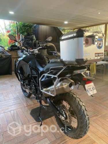 BMW 800 Adv 2018 impecable