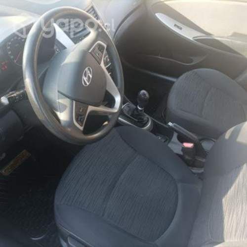 Hyundai accent 2017