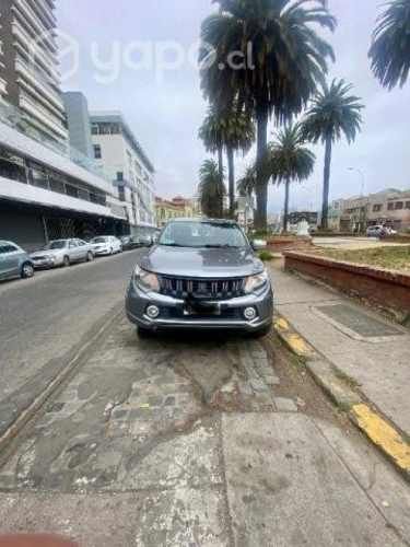 Mitsubishi L200 work