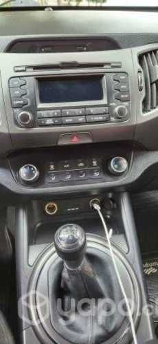 Kia motors sportage 2012