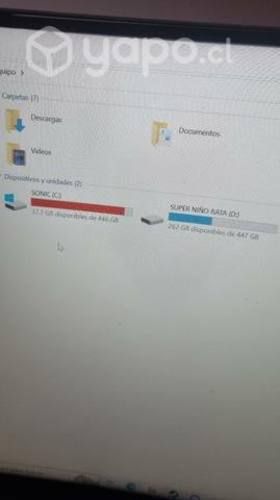 Pc gamer gama alta con 2 monitores, mouse, teclado