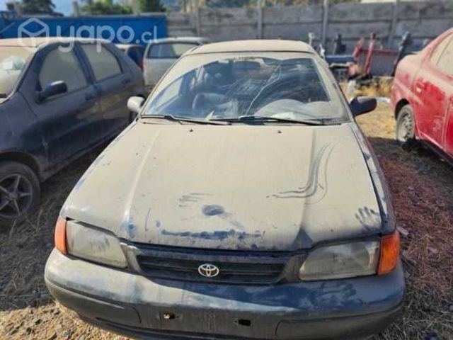 Capot toyota tercel 1995