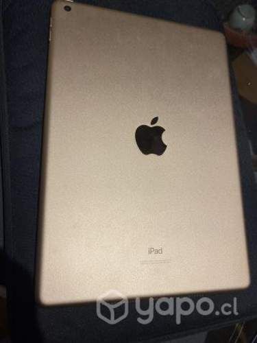 Ipad 8va generación 128GB rose gold + accesorios