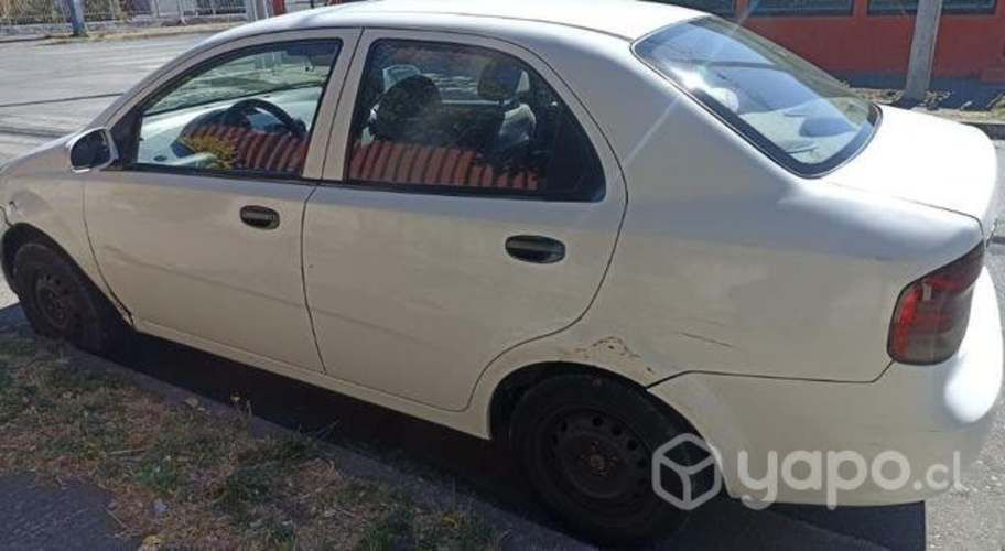 Aveo 2004 buen estado