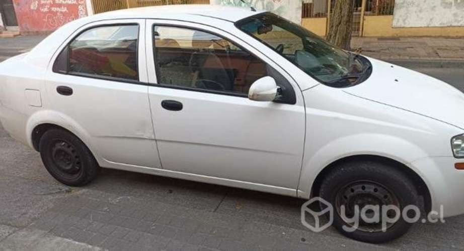 Aveo 2004 buen estado