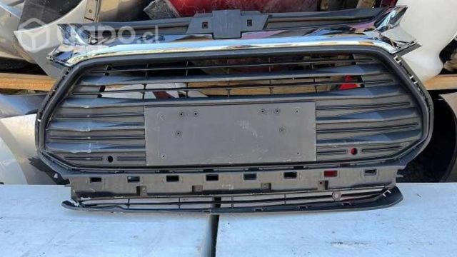 Chevrolet tracker mascara (20-23)