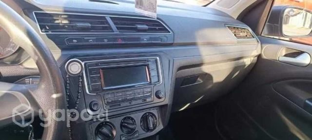 Auto Volkwagen Voyage