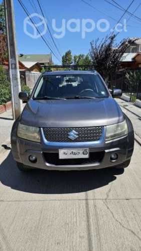 Suzuki grand nomade 2011