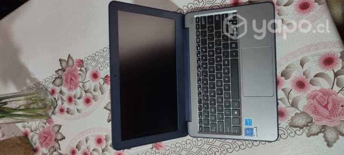 Netbook ASUS (VIVOBOOK)