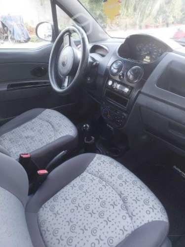 Chevrolet spark 2013