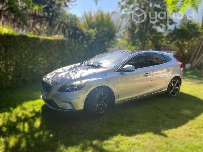 Vendo Volvo v40 R-Design