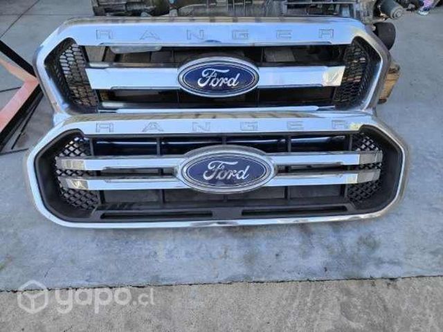 Mascara ford ranger 3.2 año 2021