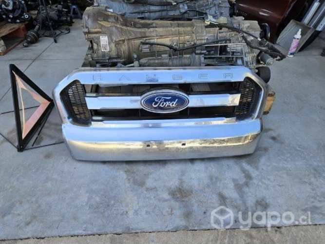 Mascara ford ranger 3.2 año 2018 original impecabl