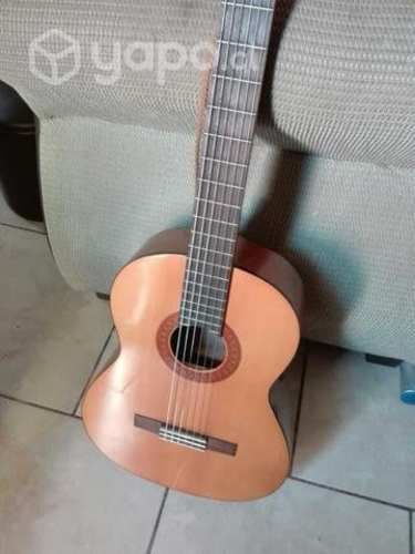 Guitarra yamaha