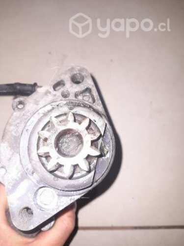 Motor de Arranque nissan Navara 4x2 año 2010