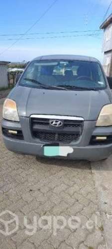 Furgón hyundai H1 año 2006