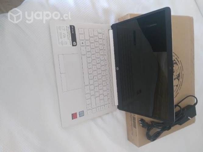 Notebook HP laptop modelo 14-cf0003la