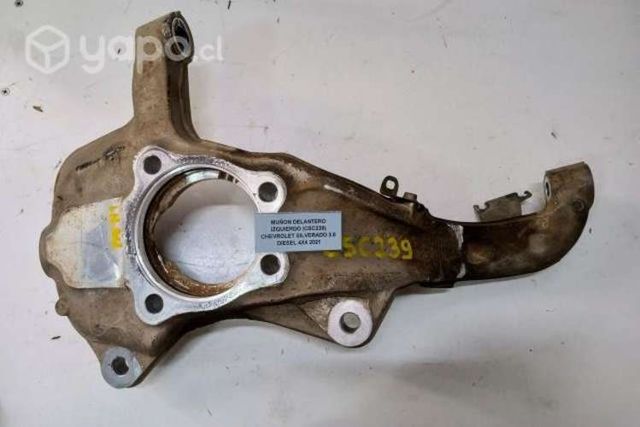 Muñon Delantero Izquierdo (CSC239) Chevrolet Silve