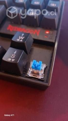 Teclado Redragon kumara k552 rojo switches azules